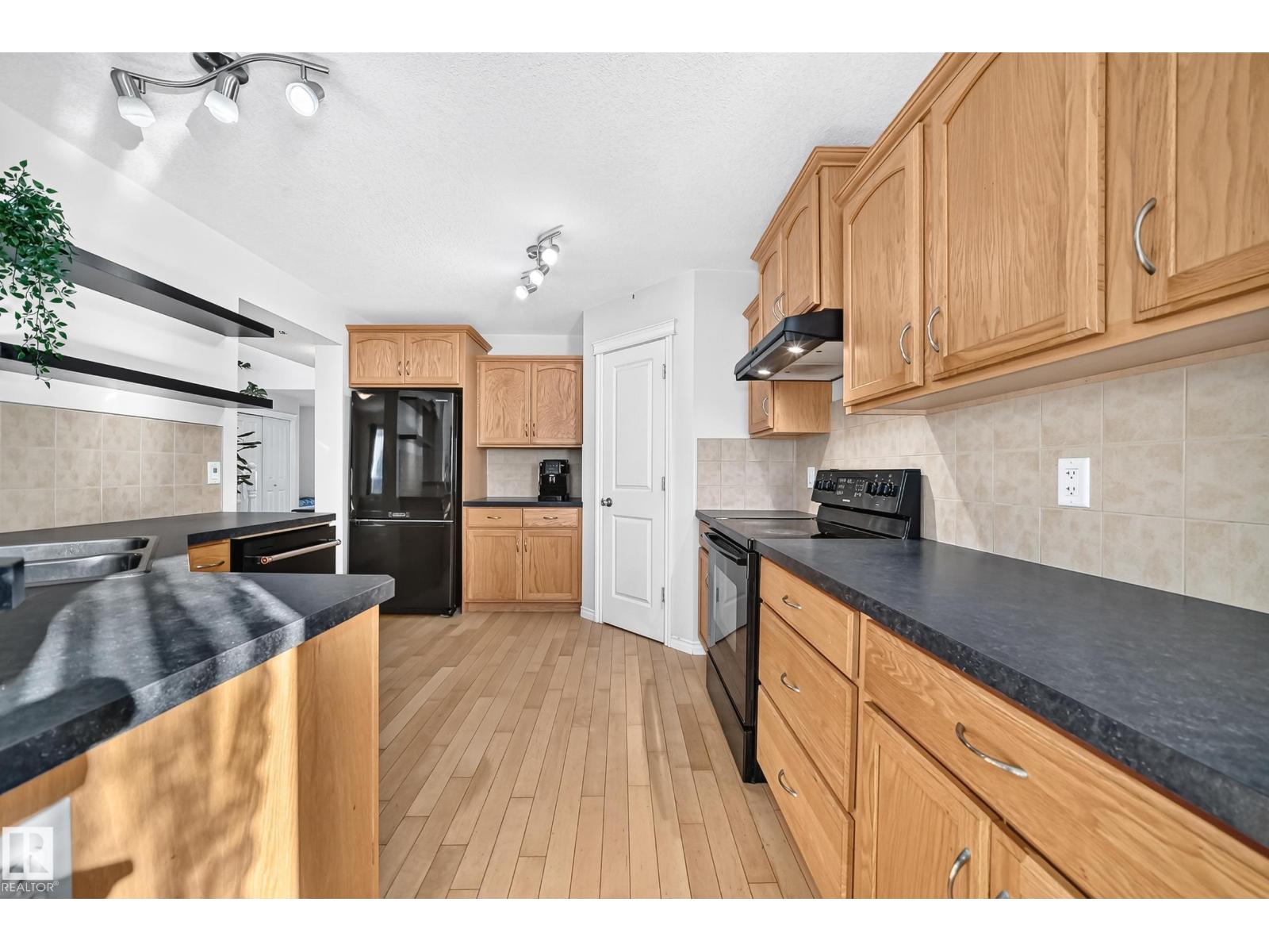 17 Virginia Loop, photo 23