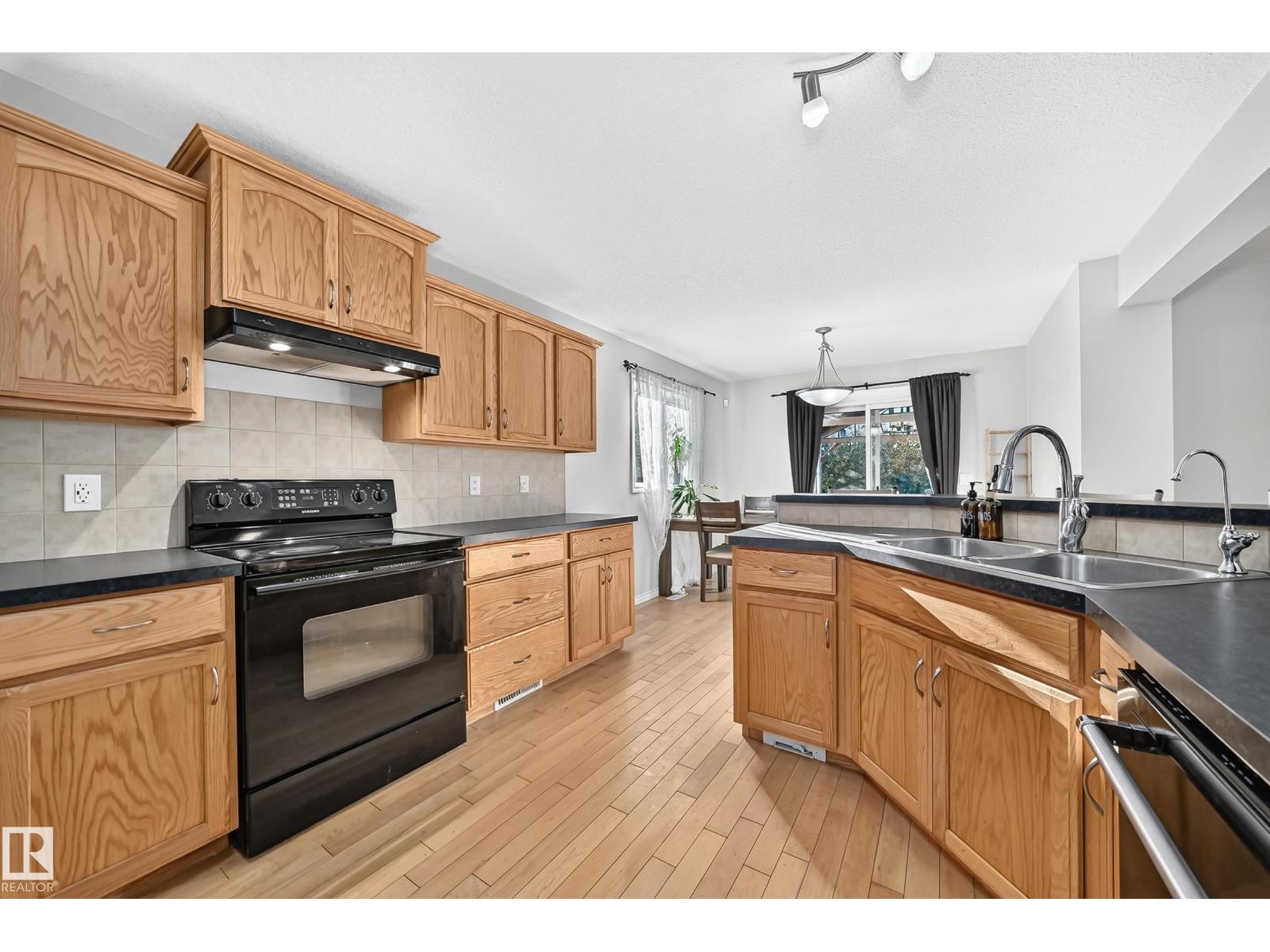 17 Virginia Loop, photo 27