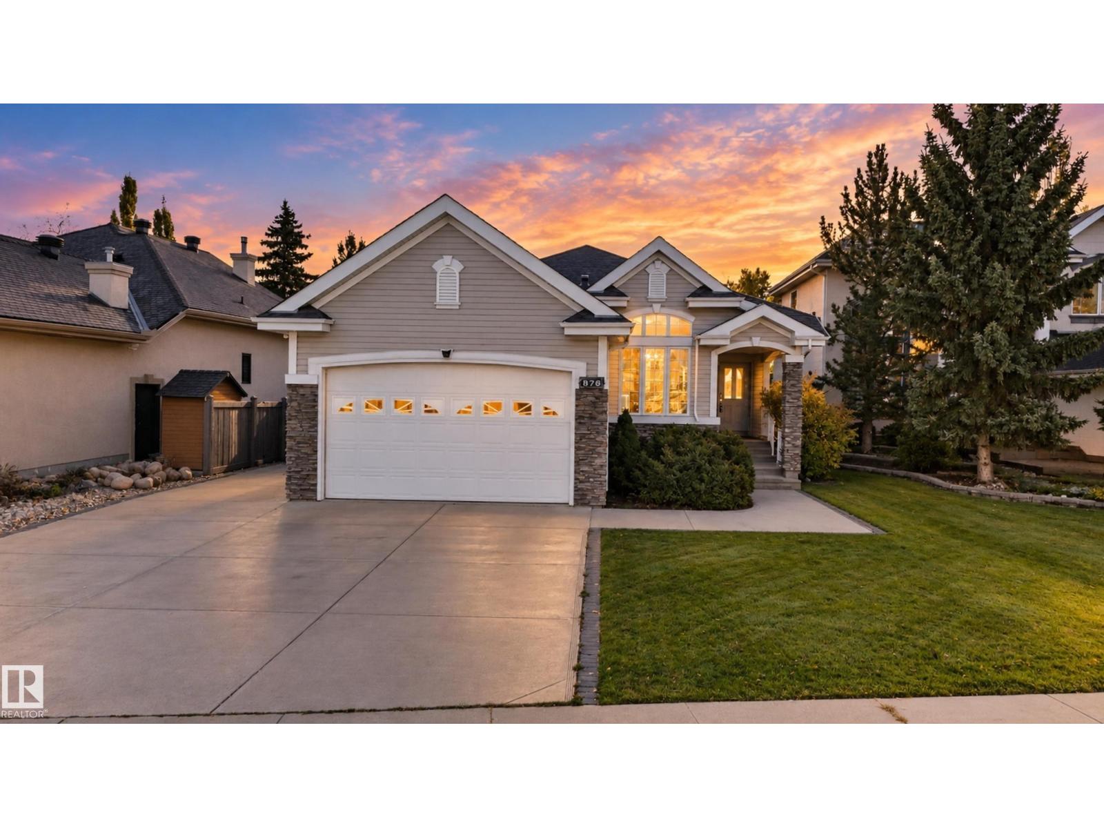 Photo of 876 Twin Brooks CL NW NW, Edmonton