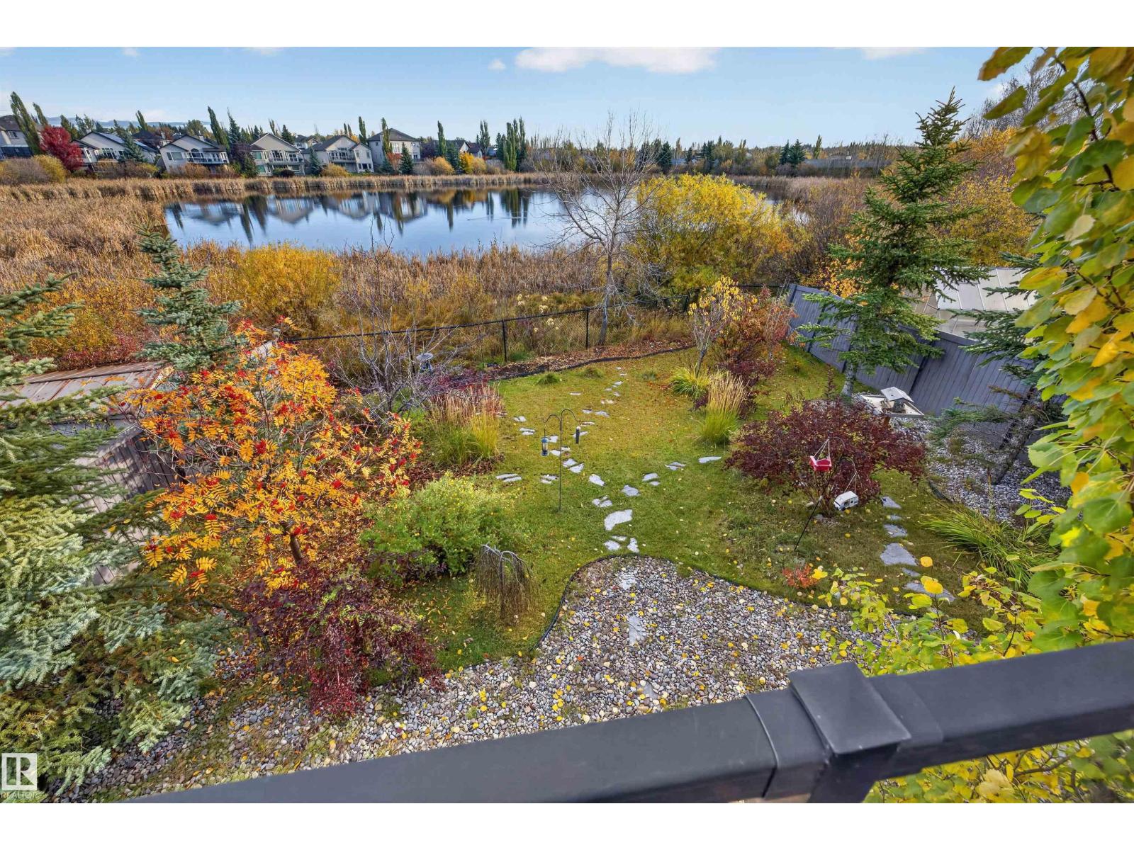 54 Foxhaven Way, photo 38