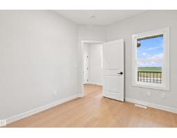 Bedroom 3 - 10406 104 St, Morinville, AB T8R0C9 Photo 6