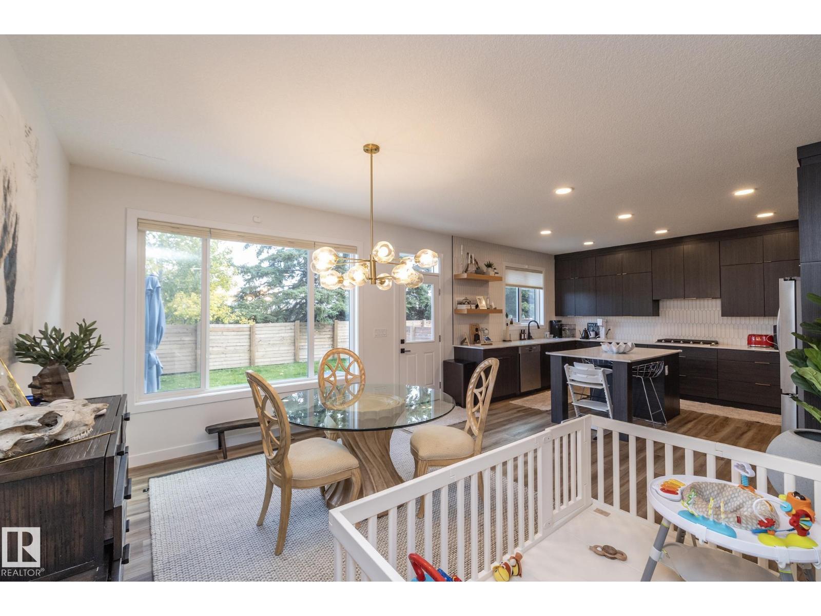 54 Kingsbury Circle, photo 10