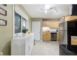 15933 95 Av Nw, Edmonton, AB T5P0A3 Photo 12