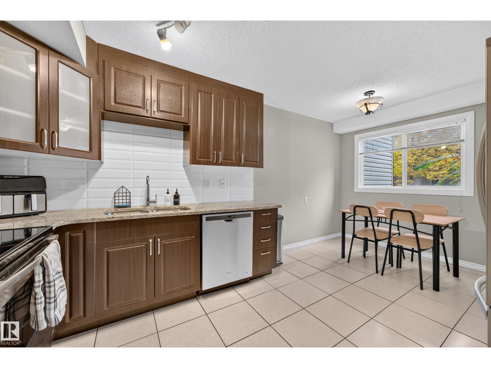 1209 Hooke Road NW, photo 16