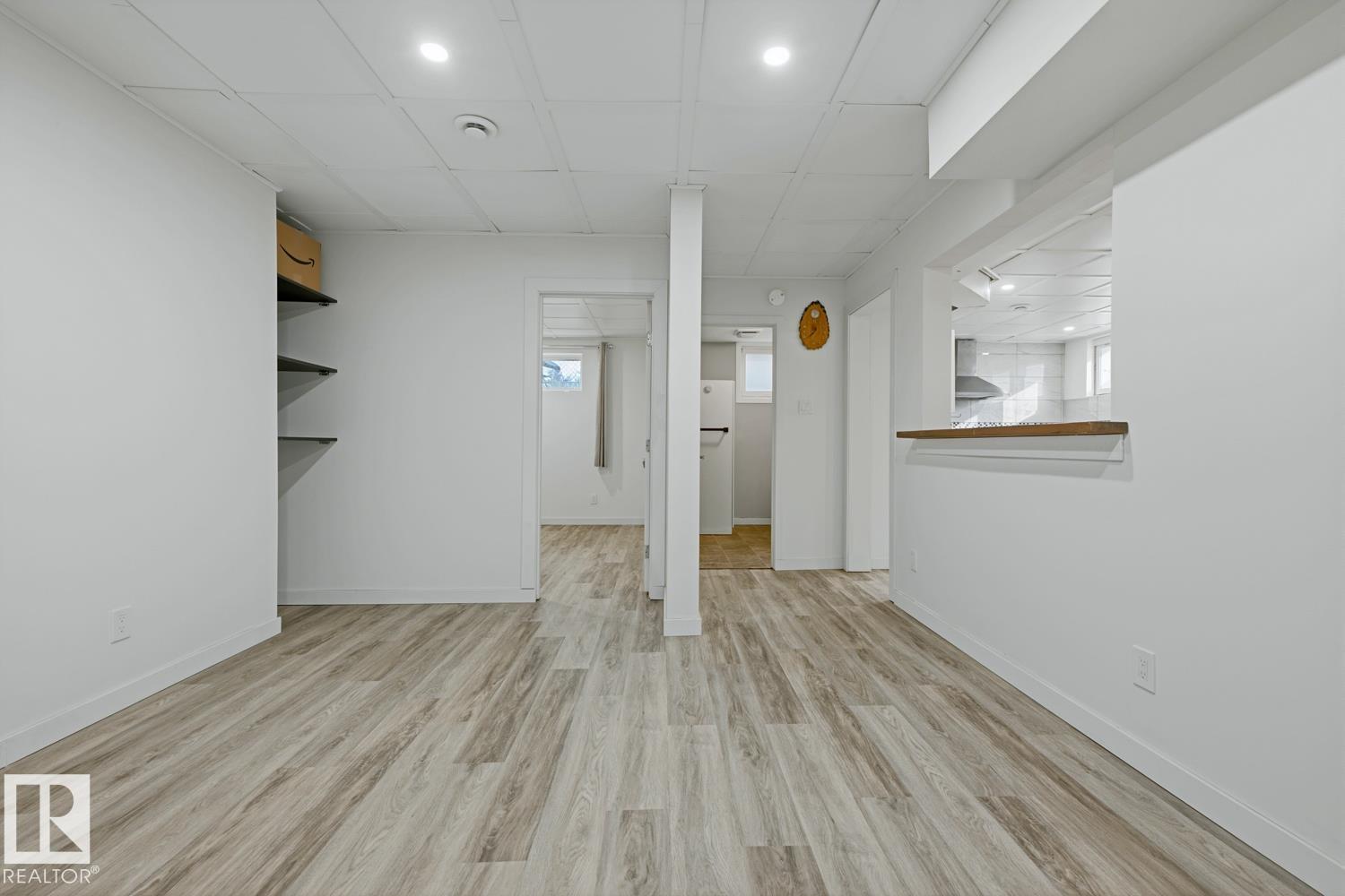 12235 51 Street NW, photo 27