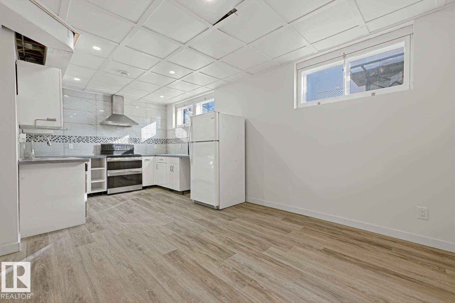12235 51 Street NW, photo 30