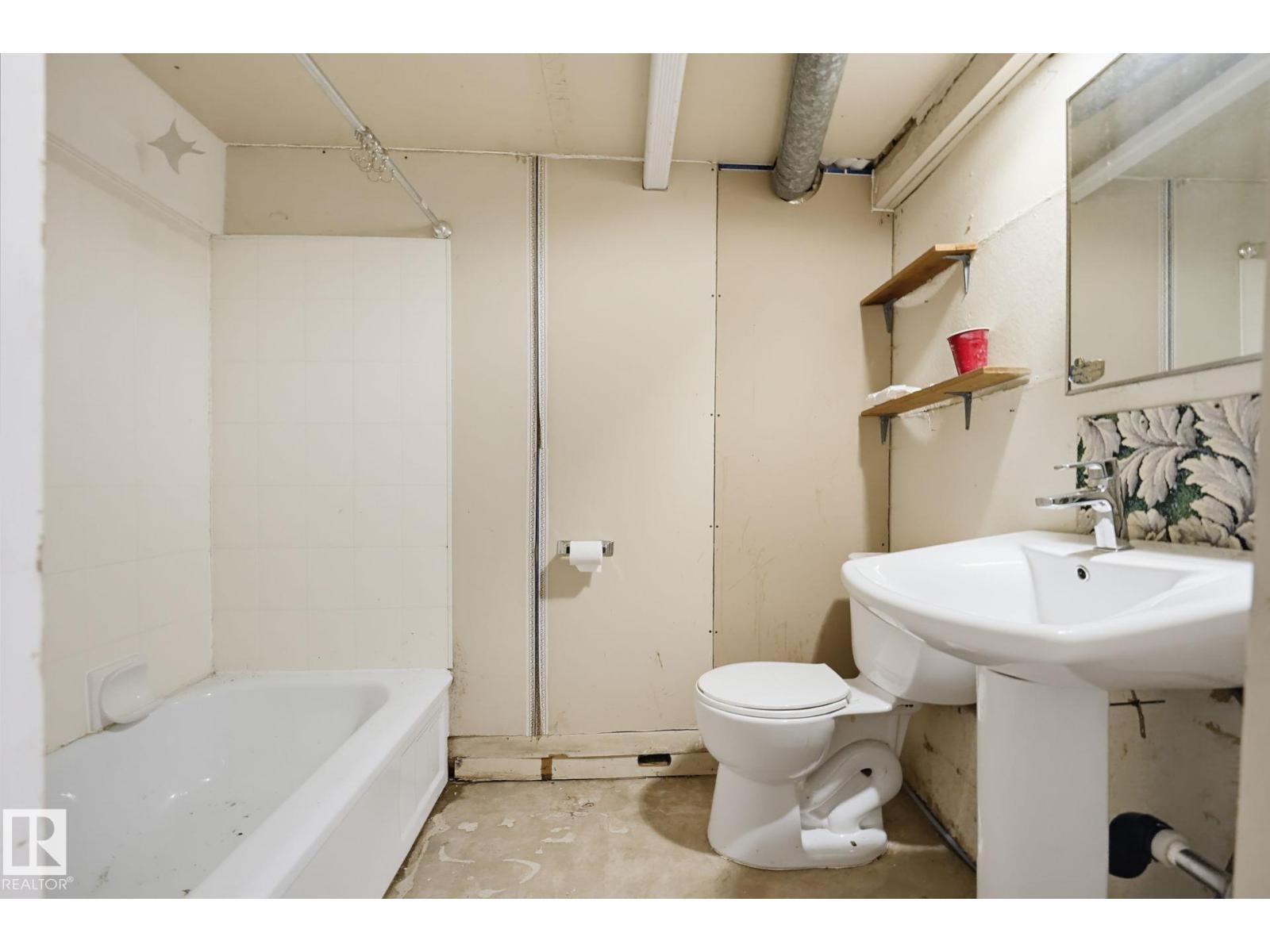 5210 52 Street, photo 14