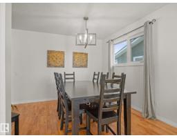 Bedroom 3 - 6804 94a Av Nw, Edmonton, AB T6B0Y8 Photo 7