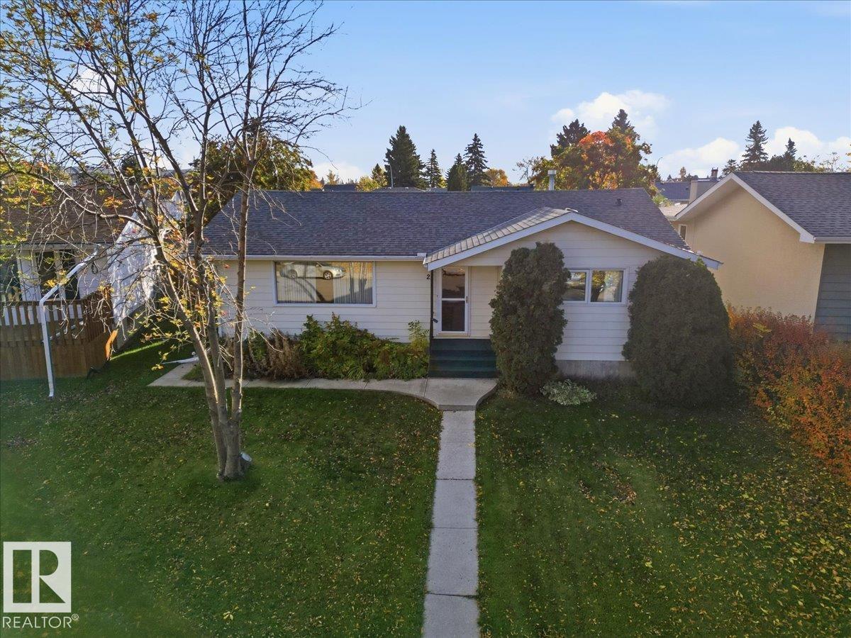 Photo of 27 CHIPPAWA RD, Leduc