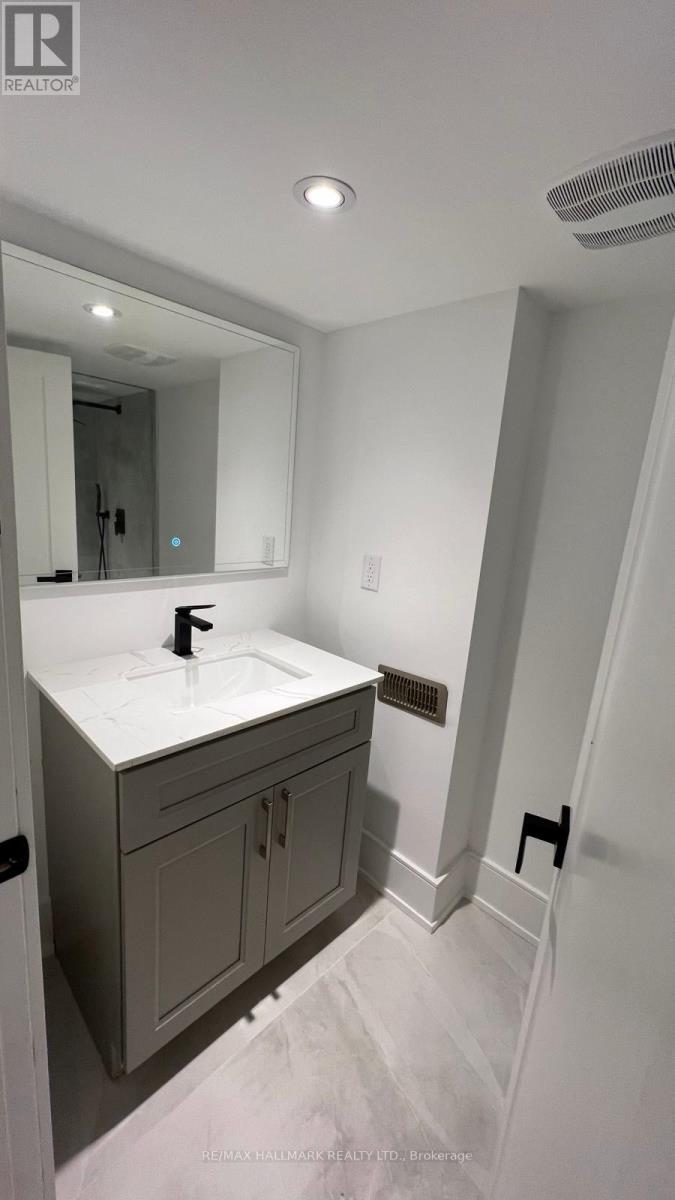 83 Gladstone Avenue — photo 11