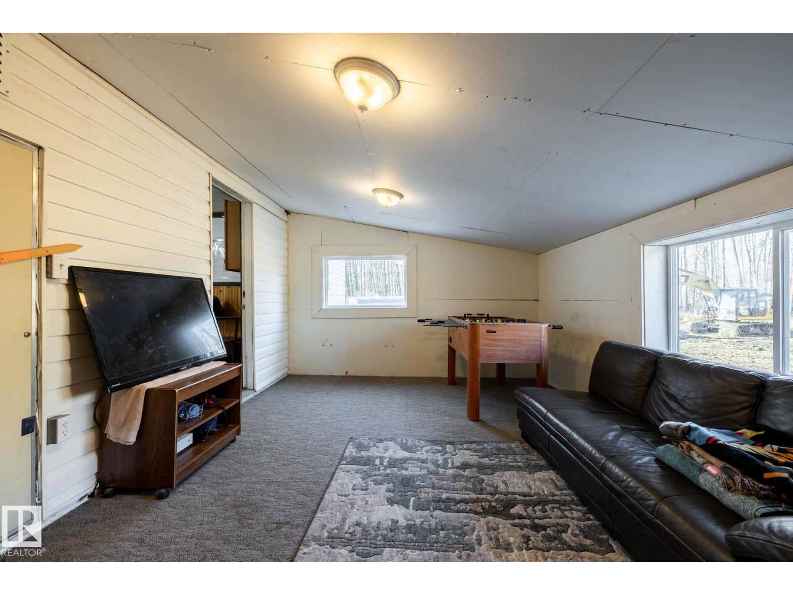 #328 53319 RGE ROAD 31 - 11