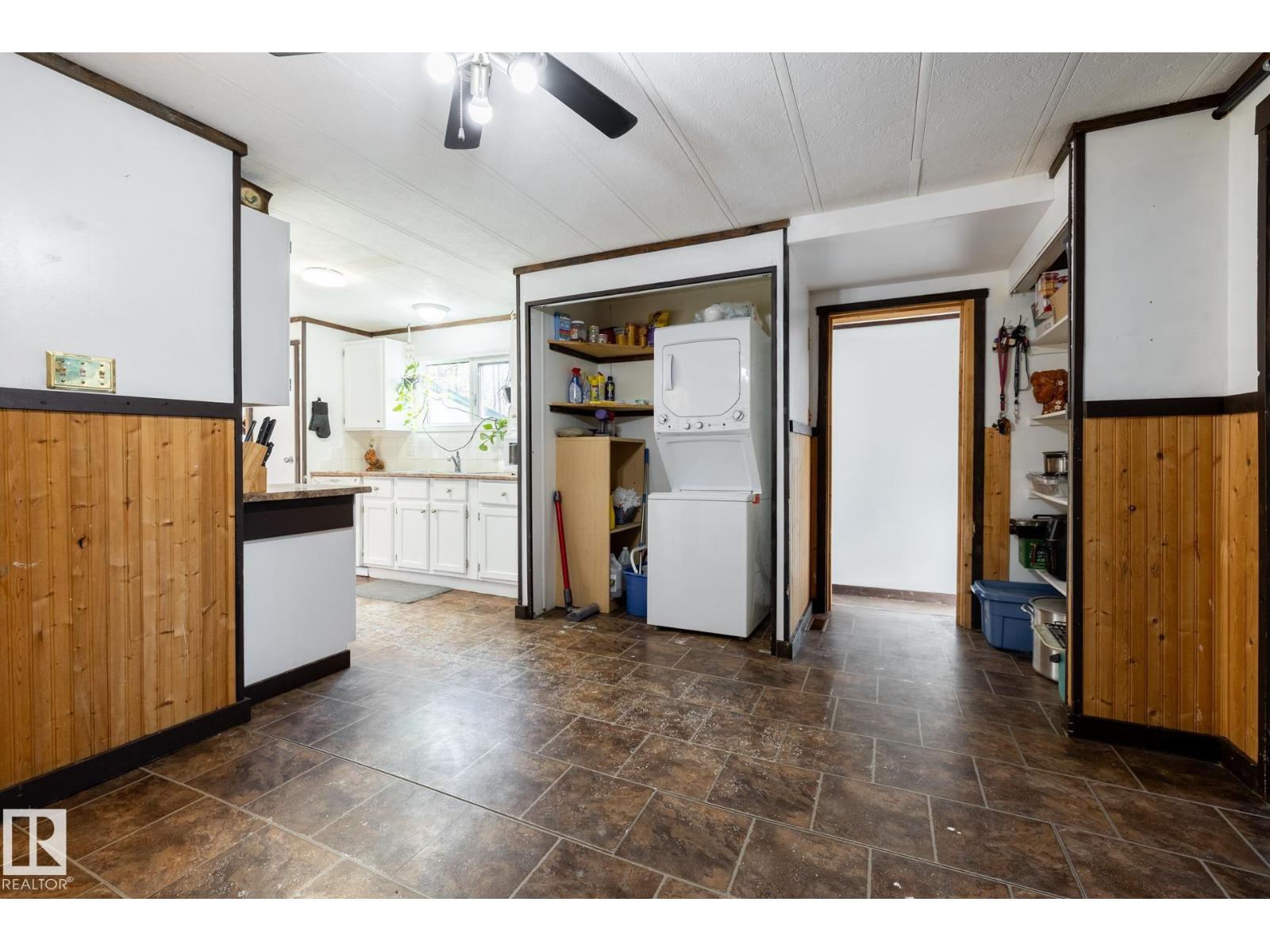 #328 53319 RGE ROAD 31 - 14