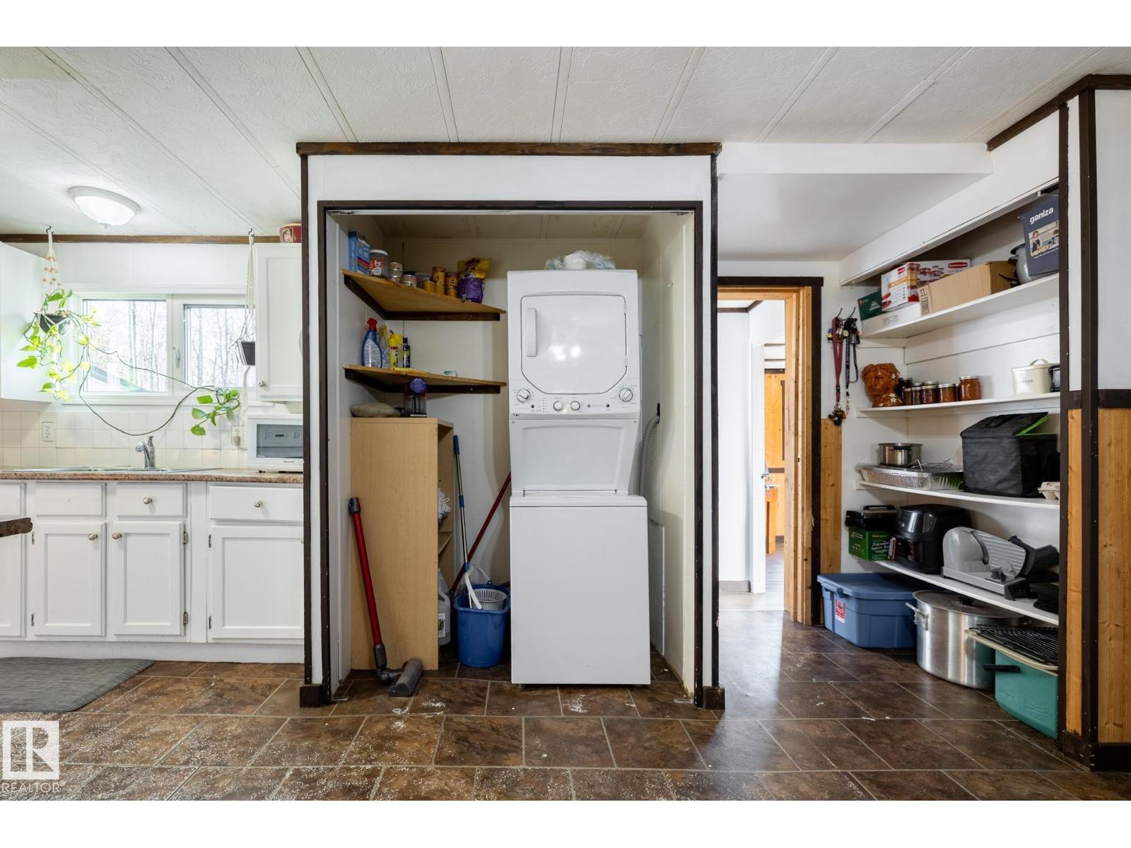 #328 53319 RGE ROAD 31 - 15