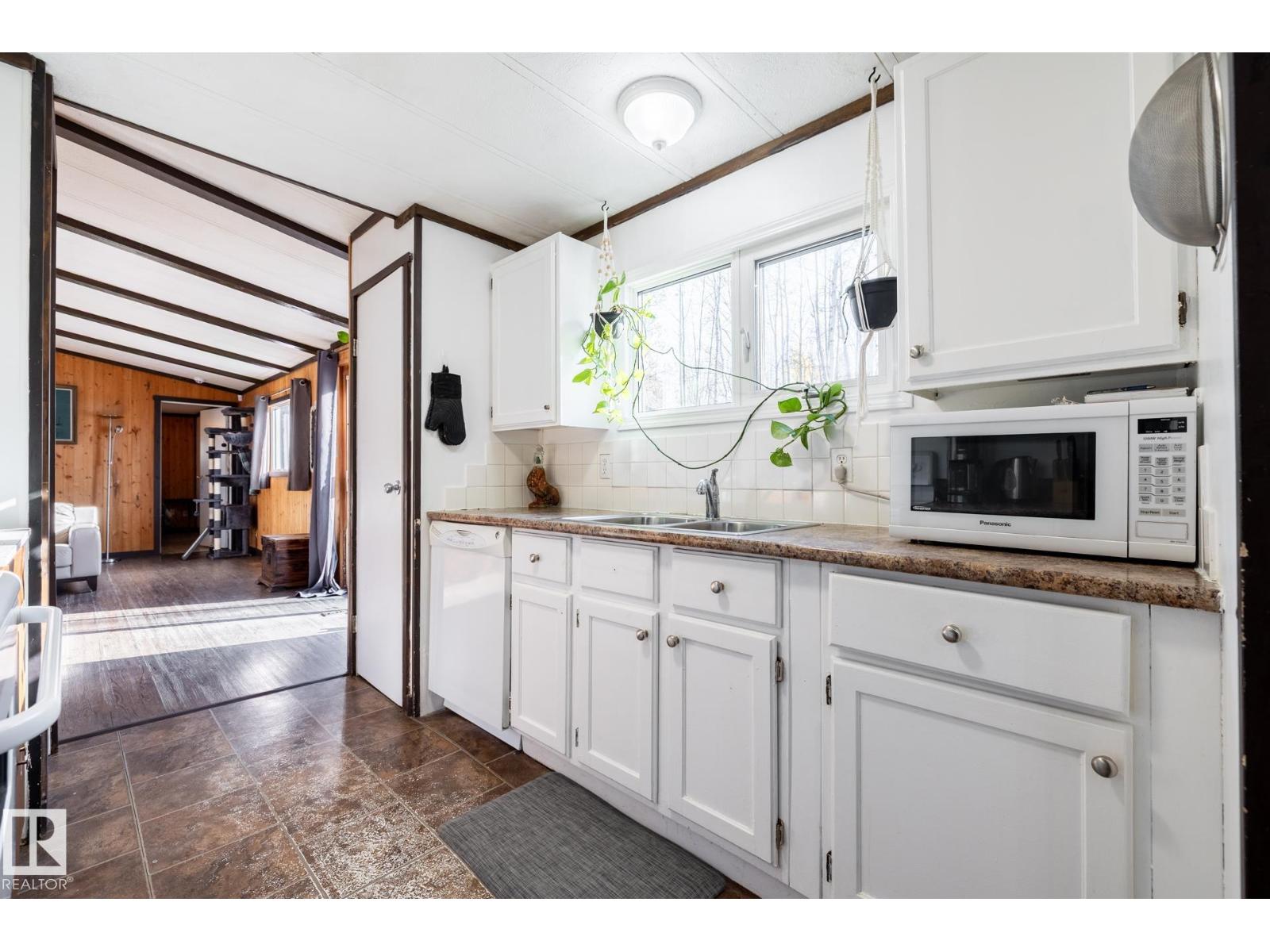 #328 53319 RGE ROAD 31 - 25