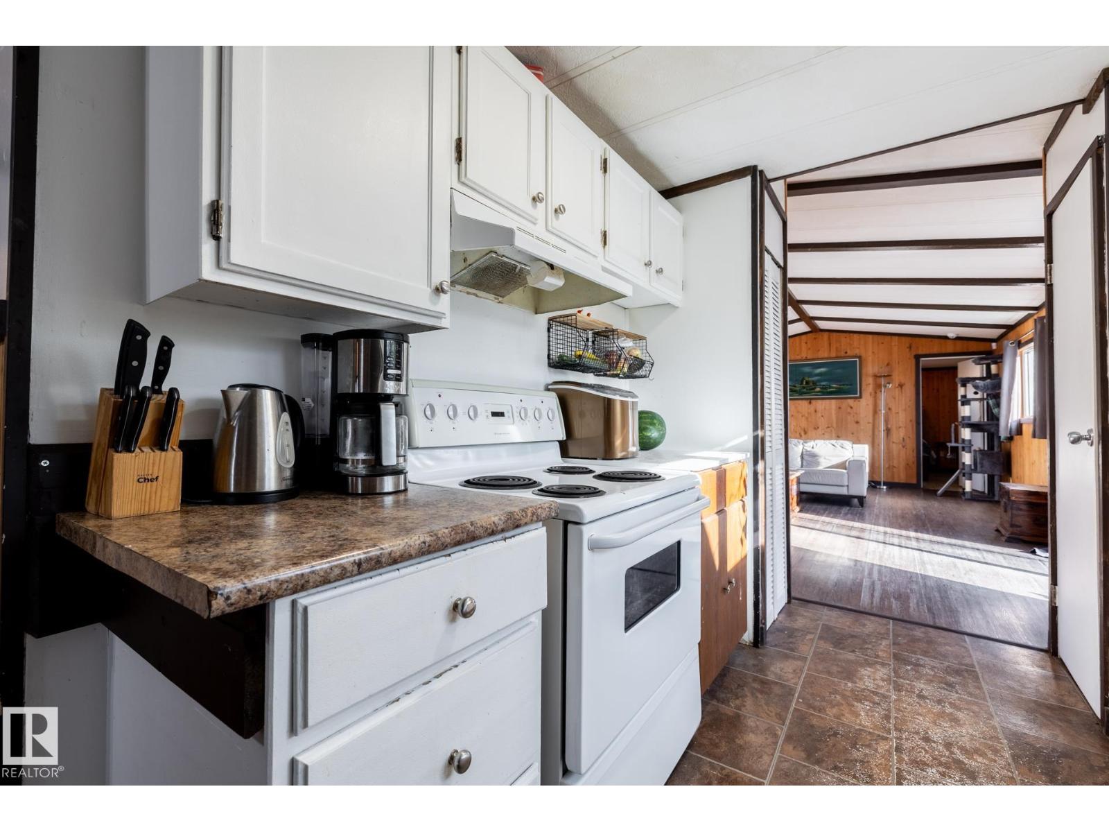 #328 53319 RGE ROAD 31 - 26