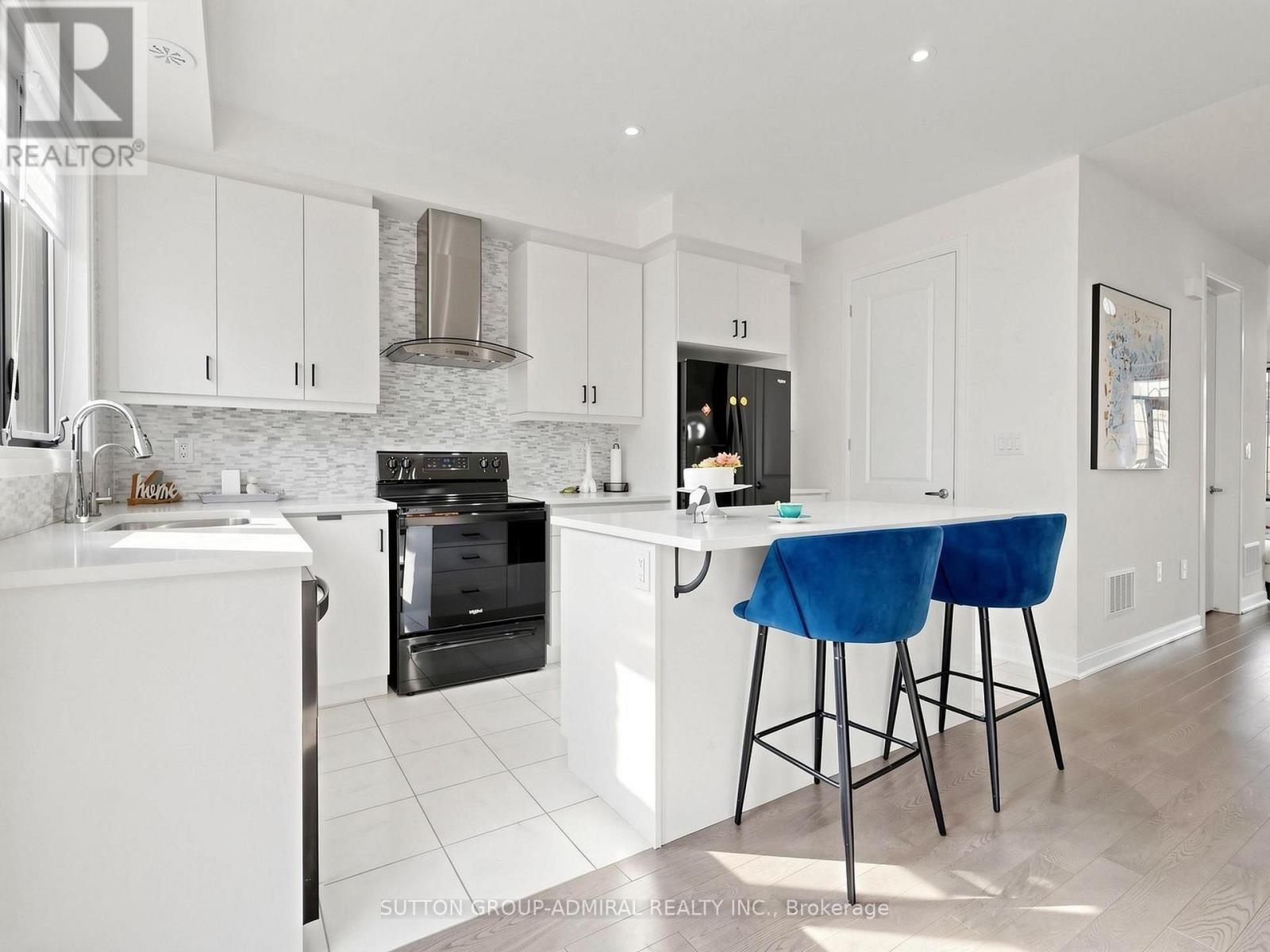 85 CASELY AVENUE - 12