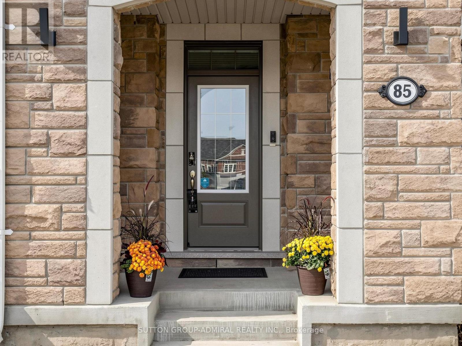 85 CASELY AVENUE - 2