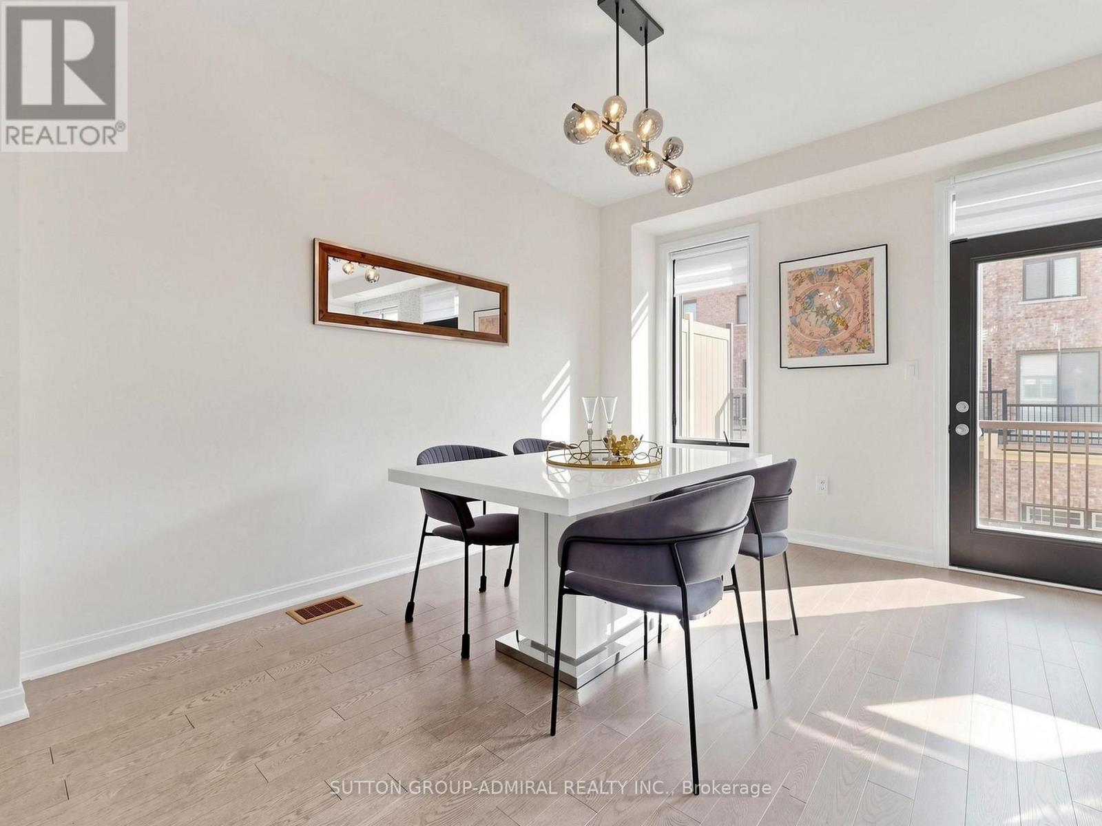 85 CASELY AVENUE - 7