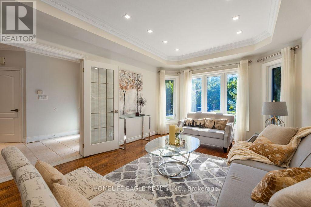 118 MAY AVENUE - 4