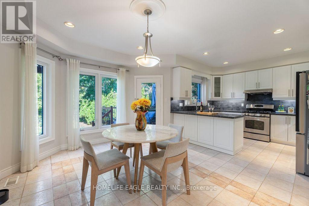 118 MAY AVENUE - 9