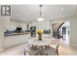 Kitchen - 118 May Avenue, Richmond Hill, ON L4C3S6 Photo 8