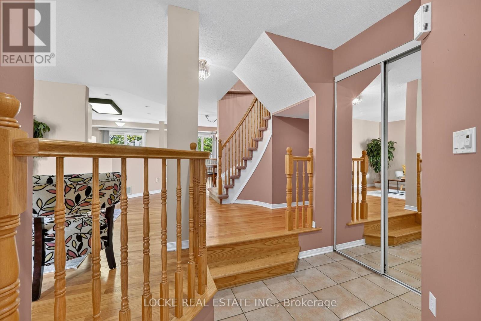 416 LAWLER CRESCENT - 18