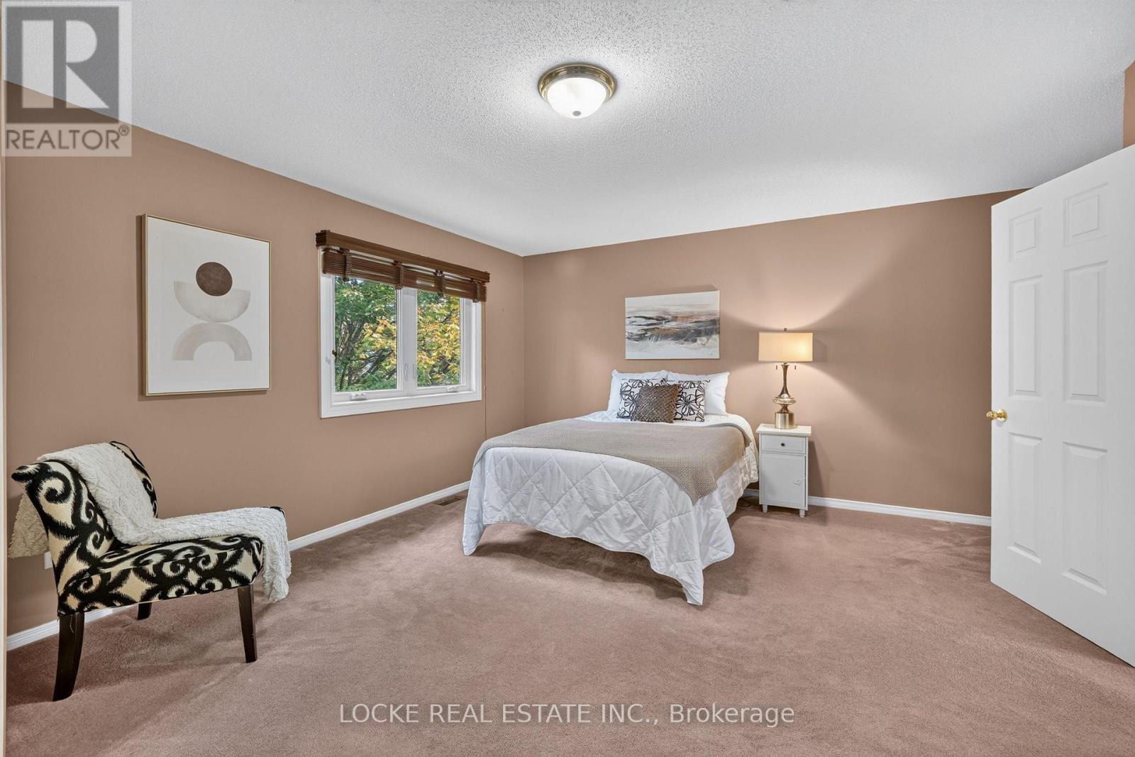 416 LAWLER CRESCENT - 23