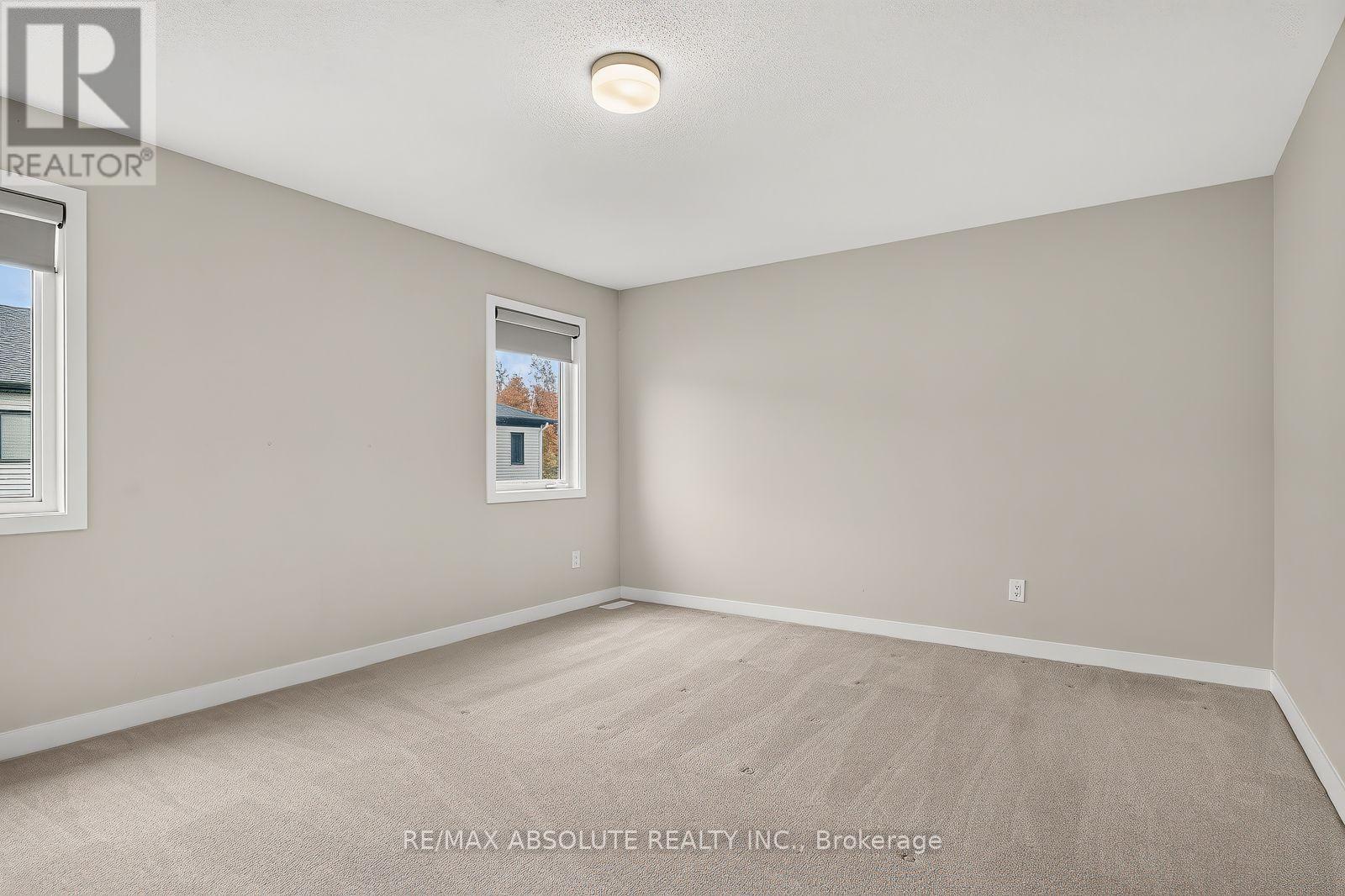 235 BILLRIAN CRESCENT - 18