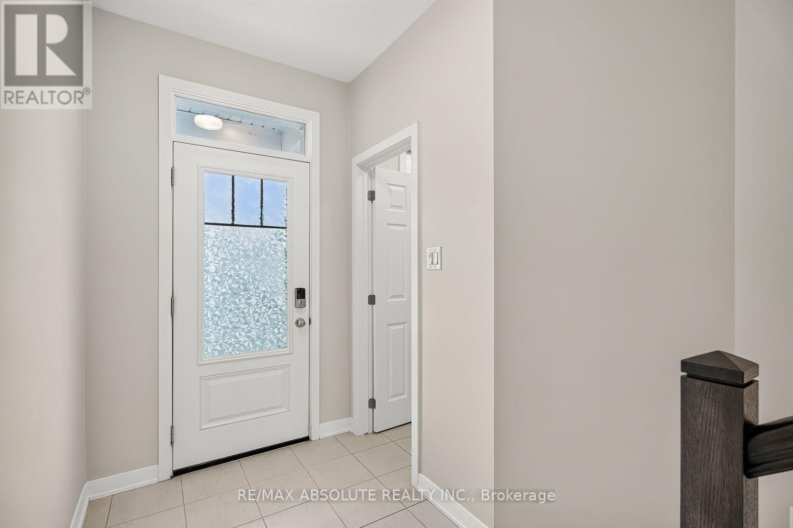 235 BILLRIAN CRESCENT - 4