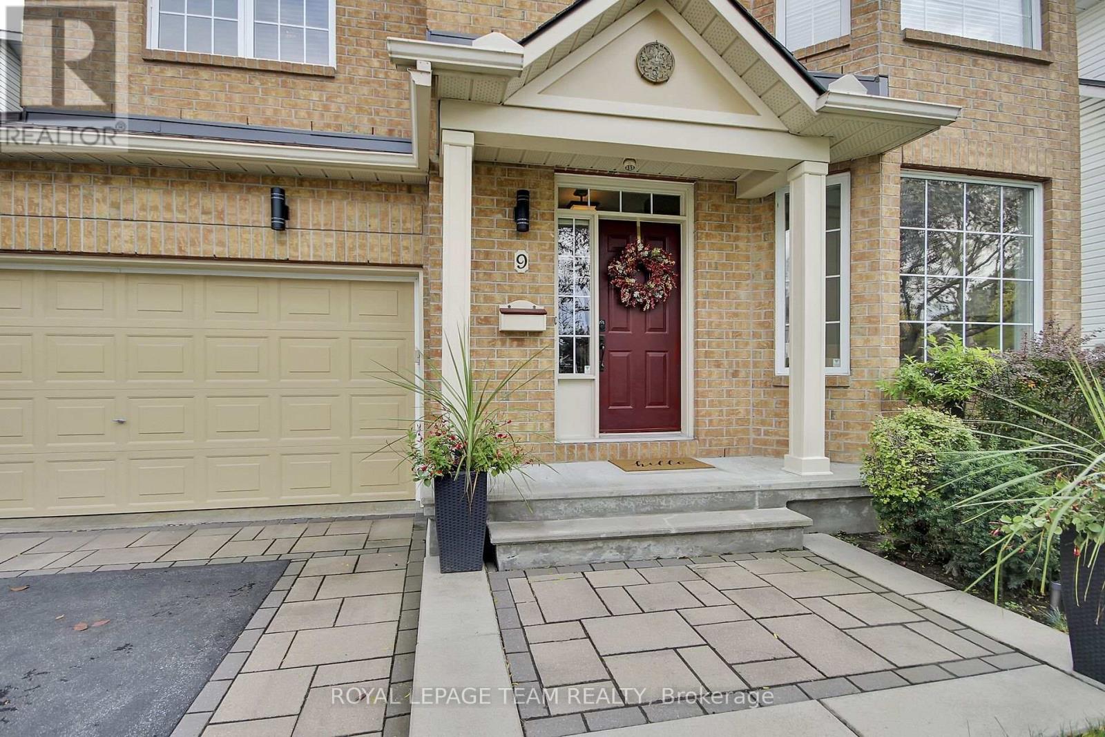 9 MERSEY DRIVE - 2
