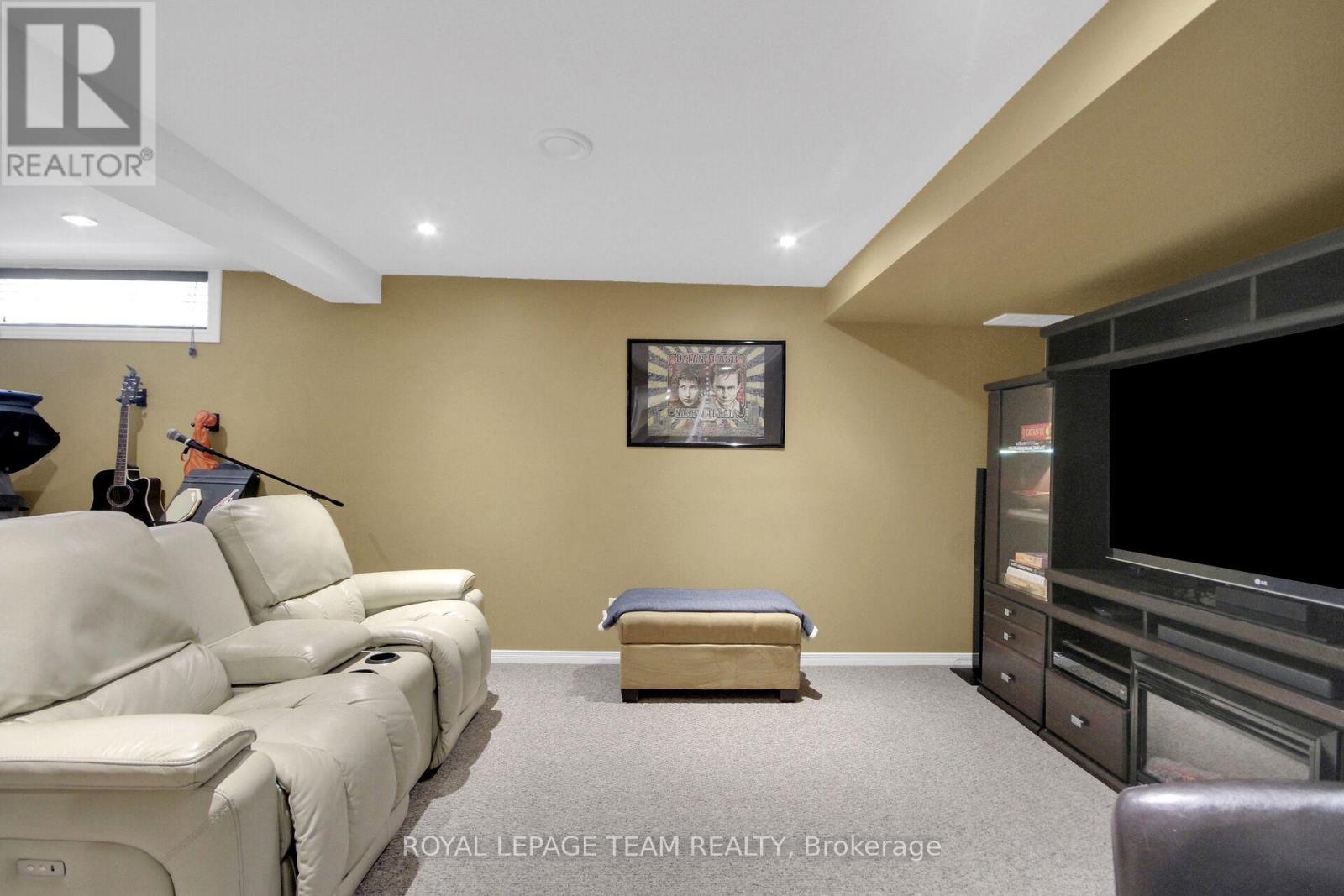 9 Mersey Drive — photo 30
