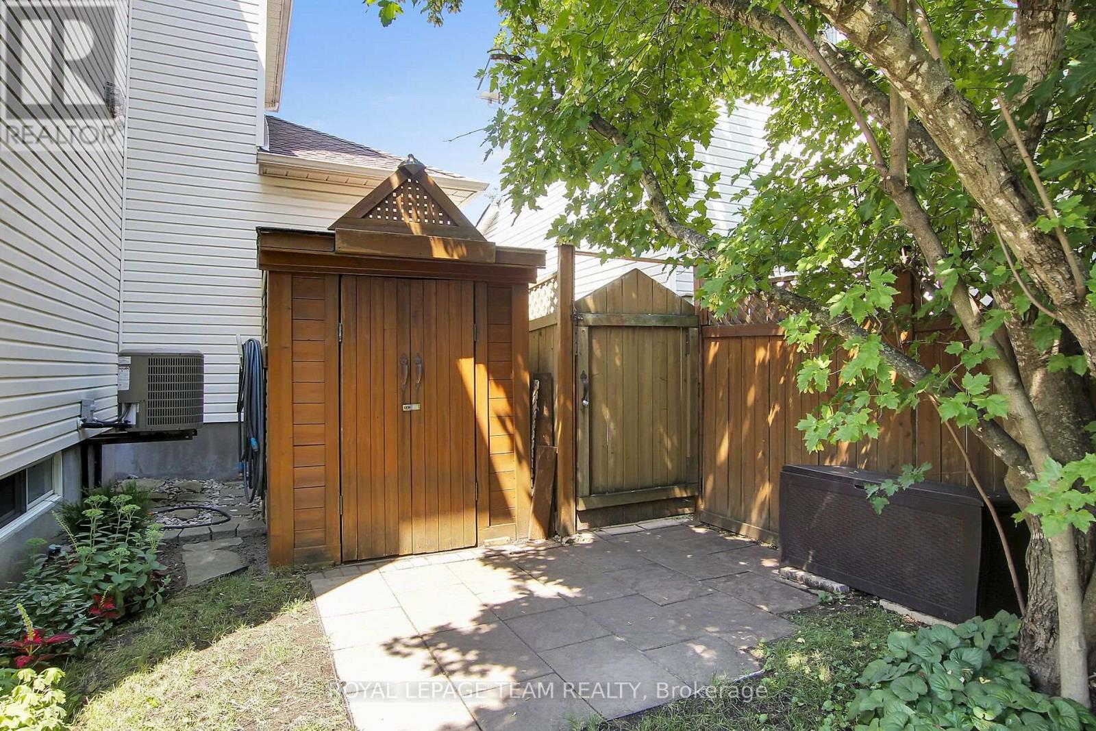 9 Mersey Drive — photo 42