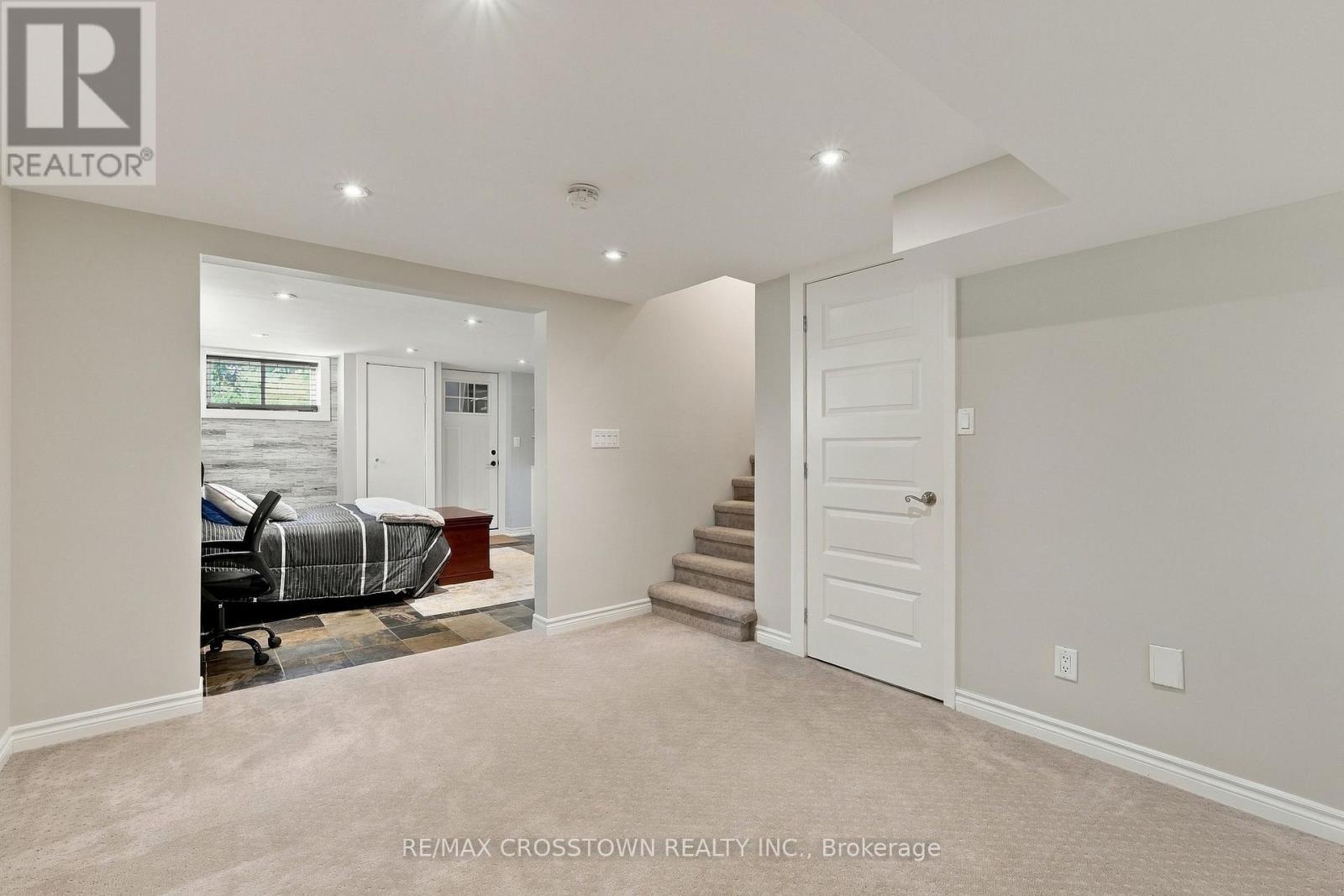 20 IDLEWOOD Drive, Springwater, ON photo 26