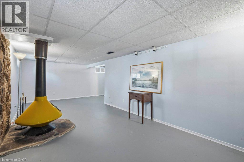 88 BOND Street - 18