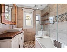 9 Ghent Street, St  Catharines, ON L2N2C5 Photo 16