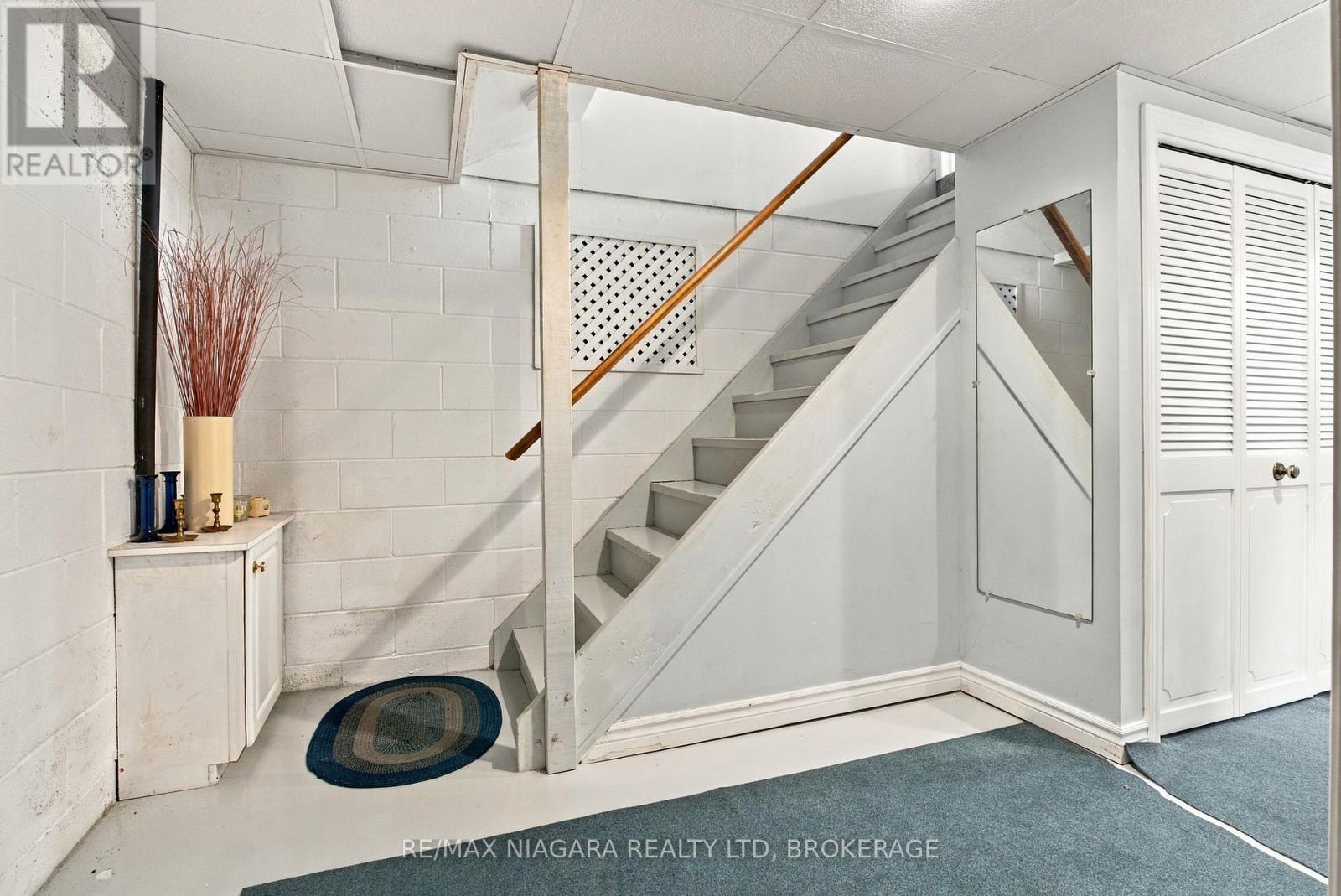 478 Johnson Street — photo 33