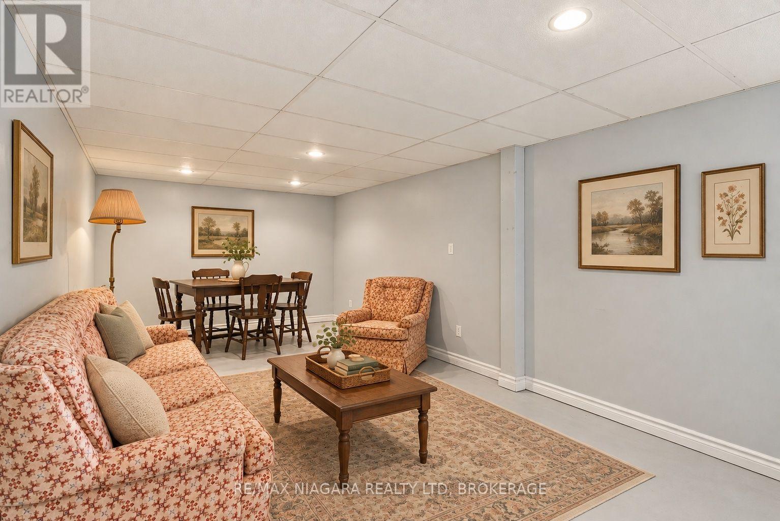 478 Johnson Street — photo 34