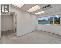 304 Martin Street, Penticton, BC V2A5K4 Photo 10