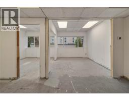 304 Martin Street, Penticton, BC V2A5K4 Photo 16