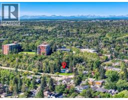 3205 4 Street SW - photo 2