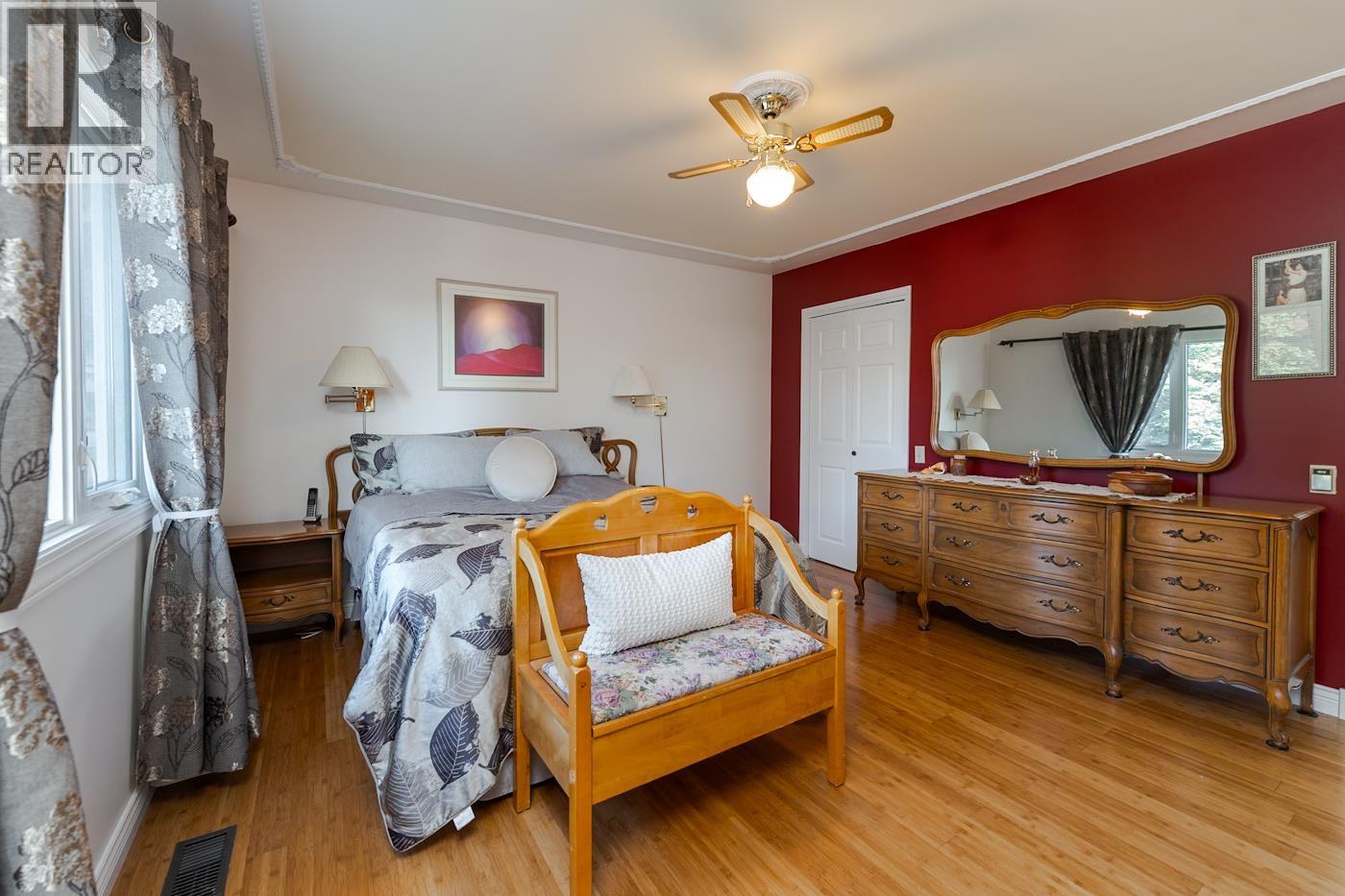 4831 ZIMMARO AVENUE - 21