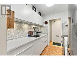 108 - 100 Coe Hill Drive, Toronto, ON M6S3E1 Photo 11
