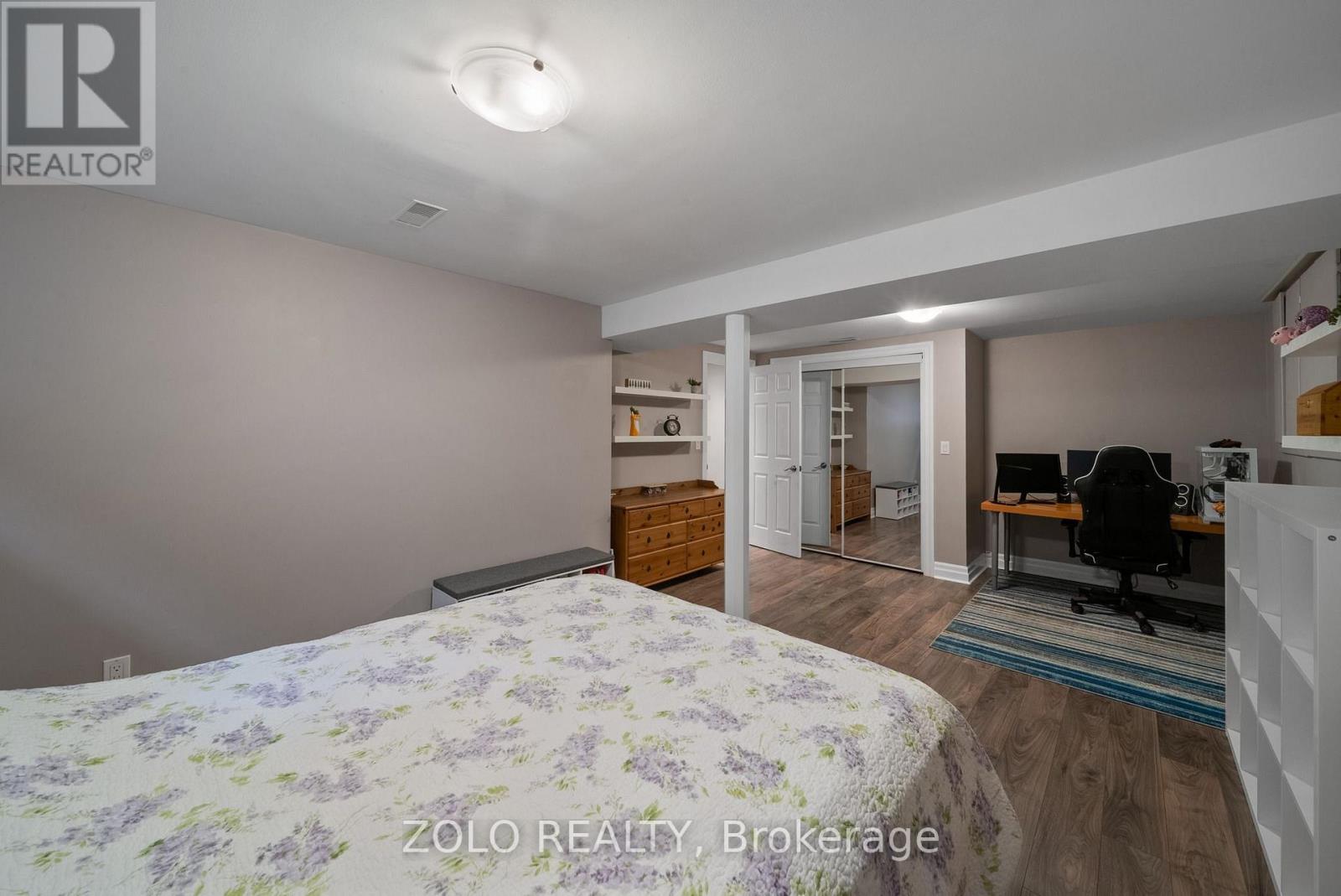 6911B Hickling Crescent, Mississauga, ON photo 33