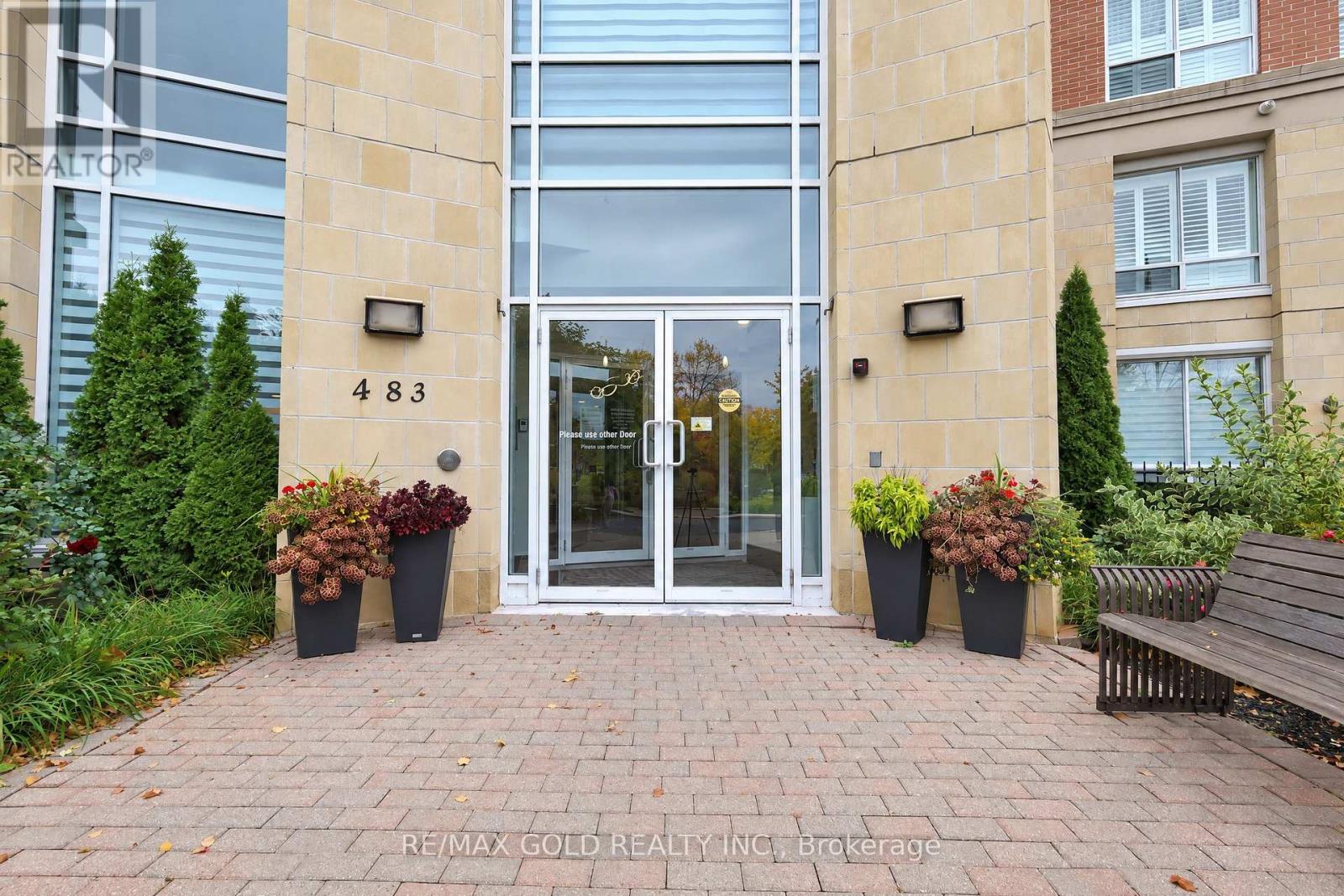 203- 483 Faith Drive, Mississauga, ON photo 5
