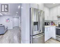 131 Saddletree Trail, Brampton, ON L6X4M9 Photo 11