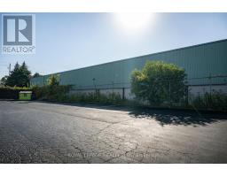 1810 Ironstone Drive, Burlington, ON L7L5V3 Photo 19