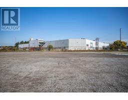 1810 Ironstone Drive, Burlington, ON L7L5V3 Photo 9