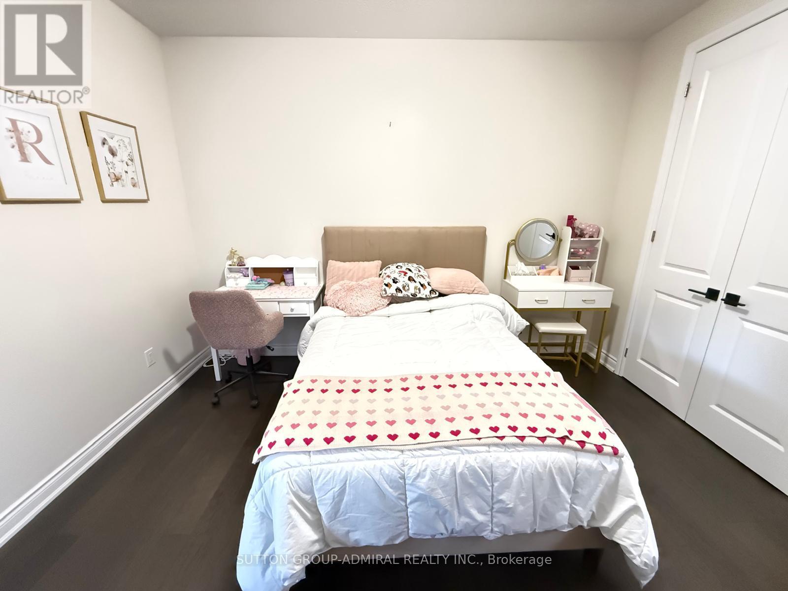 33 Elysian Fields Circle — photo 25