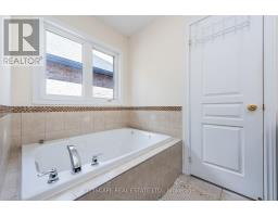 37 Aspermont Crescent, Brampton, ON L6P3Z5 Photo 42