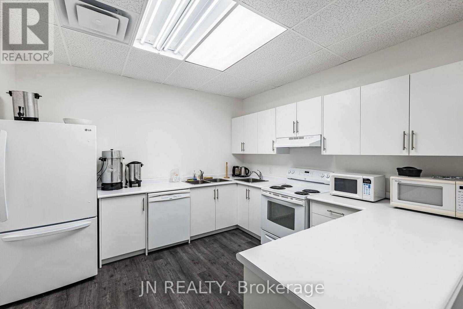 428- 8351 Mclaughlin Road, Brampton, ON photo 41